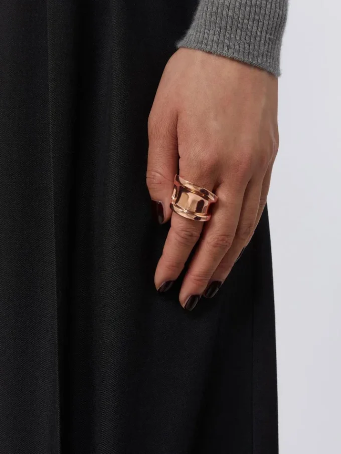 Asymmetrischer Metallring, bronzefarben Asymmetrischer Metallring, bronzefarben