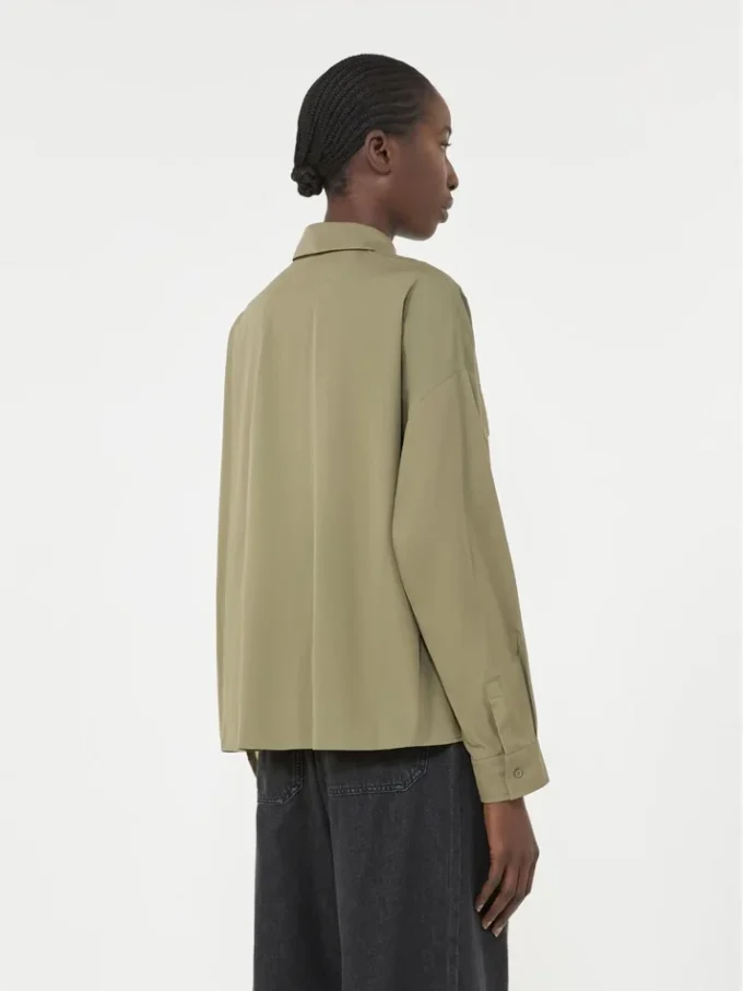 Asymmetrisches Hemd aus gewaschener Baumwolle, khaki Asymmetrisches Hemd aus gewaschener Baumwolle, khaki