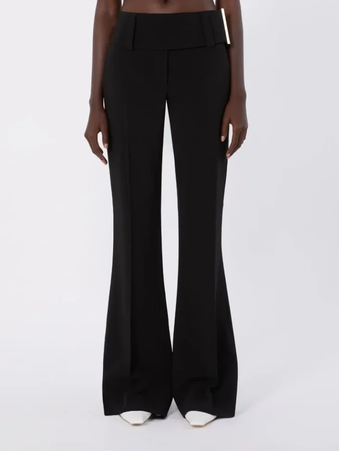 Ausgestellte Stretch-Viskosehose, schwarz Ausgestellte Stretch-Viskosehose, schwarz