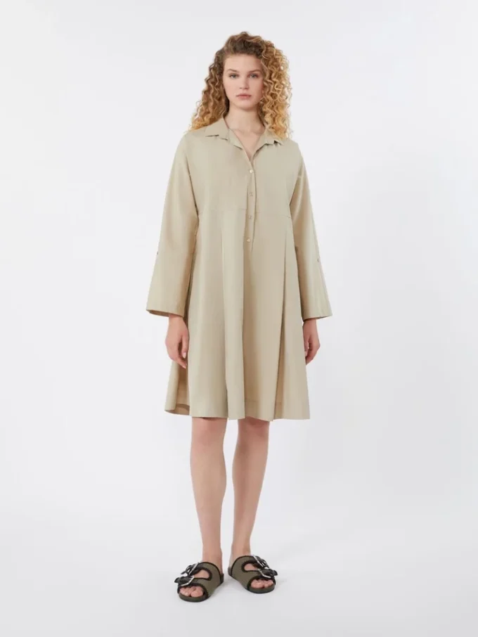 Ausgestelltes Kleid aus Baumwollpopeline, sandfarben