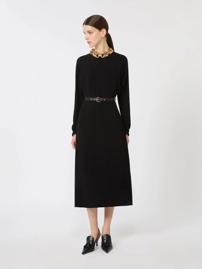 Ausgestelltes Kleid aus Cady, schwarz Ausgestelltes Kleid aus Cady, schwarz