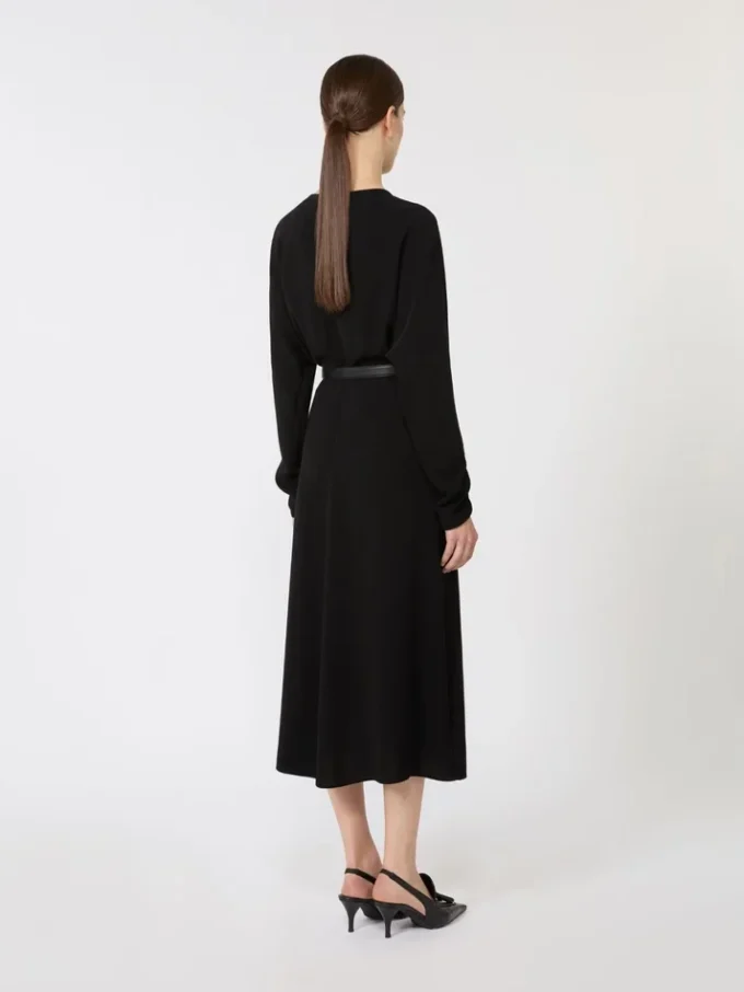 Ausgestelltes Kleid aus Cady, schwarz Ausgestelltes Kleid aus Cady, schwarz