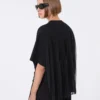 Baumwoll-T-Shirt mit plissiertem Rücken, schwarz Baumwoll-T-Shirt mit plissiertem Rücken, schwarz