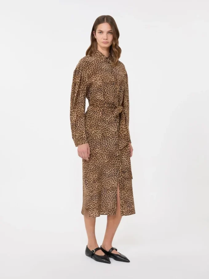 Bedrucktes Hemdkleid aus Seidenkrepp, kamelfarben Bedrucktes Hemdkleid aus Seidenkrepp, kamelfarben