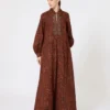 Bedrucktes Kaftankleid aus Baumwolle, karamellfarben Bedrucktes Kaftankleid aus Baumwolle, karamellfarben