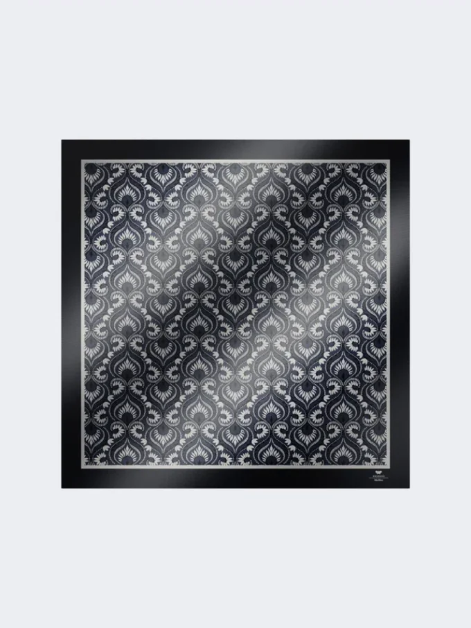 Bedrucktes quadratisches Seidenfoulard, marineblau