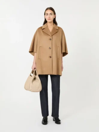 Übergroßer Umhang aus Kaschmir-Twill, kamelfarben Übergroßer Umhang aus Kaschmir-Twill, kamelfarben