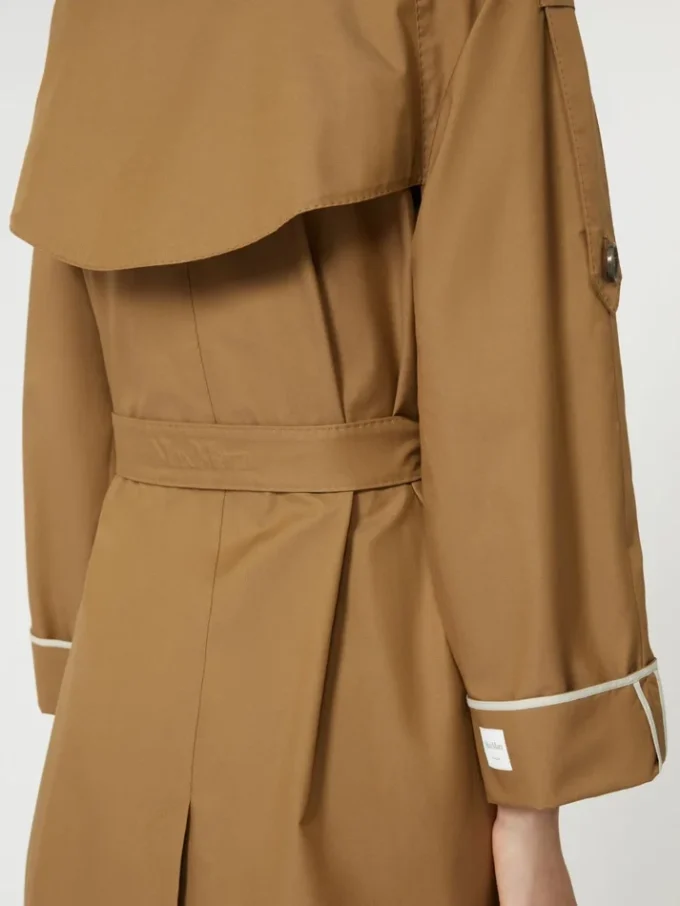 Übergroßer, wasserabweisender Trenchcoat aus Twill, braun Übergroßer, wasserabweisender Trenchcoat aus Twill, braun
