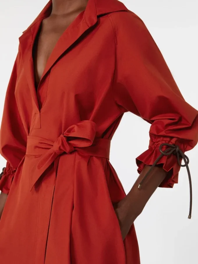Übergroßes Kleid aus Baumwollpopeline, rot Übergroßes Kleid aus Baumwollpopeline, rot