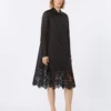Besticktes Ramie-Gaze-Hemdkleid, schwarz Besticktes Ramie-Gaze-Hemdkleid, schwarz