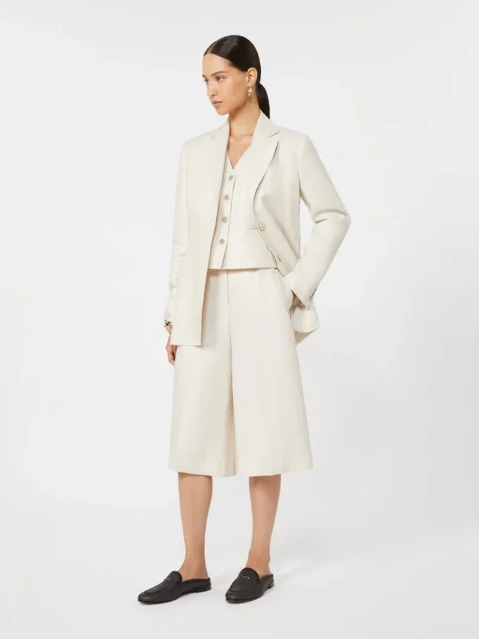 Weste aus Leinen und Zopfmuster, beige Weste aus Leinen und Zopfmuster, beige