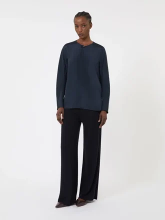 Bluse aus Seiden-Crêpe de Chine, ultramarinblau