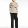 Cape aus Alpaka- und Woll-Teddy-Stoff, beige