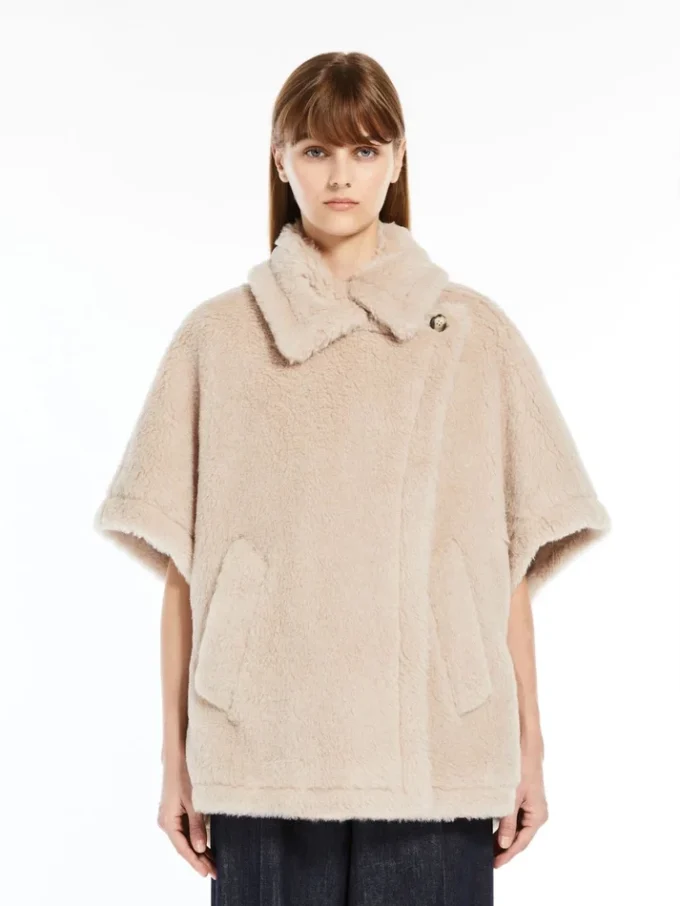 Cape aus Alpaka- und Woll-Teddy-Stoff, beige Cape aus Alpaka- und Woll-Teddy-Stoff, beige