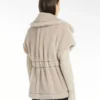 Cape aus Alpaka- und Woll-Teddy-Stoff, beige