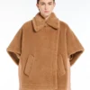 Cape aus Teddy-Stoff, kamelfarben Cape aus Teddy-Stoff, kamelfarben