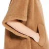 Cape aus Teddy-Stoff, kamelfarben Cape aus Teddy-Stoff, kamelfarben
