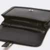 Clutch aus glattem Leder, schwarz Clutch aus glattem Leder, schwarz