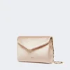 Clutch aus Viskose und Seidensatin, puderfarben Clutch aus Viskose und Seidensatin, puderfarben