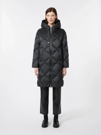Daunenjacke aus schillerndem, wasserabweisendem Stoff, schwarz
