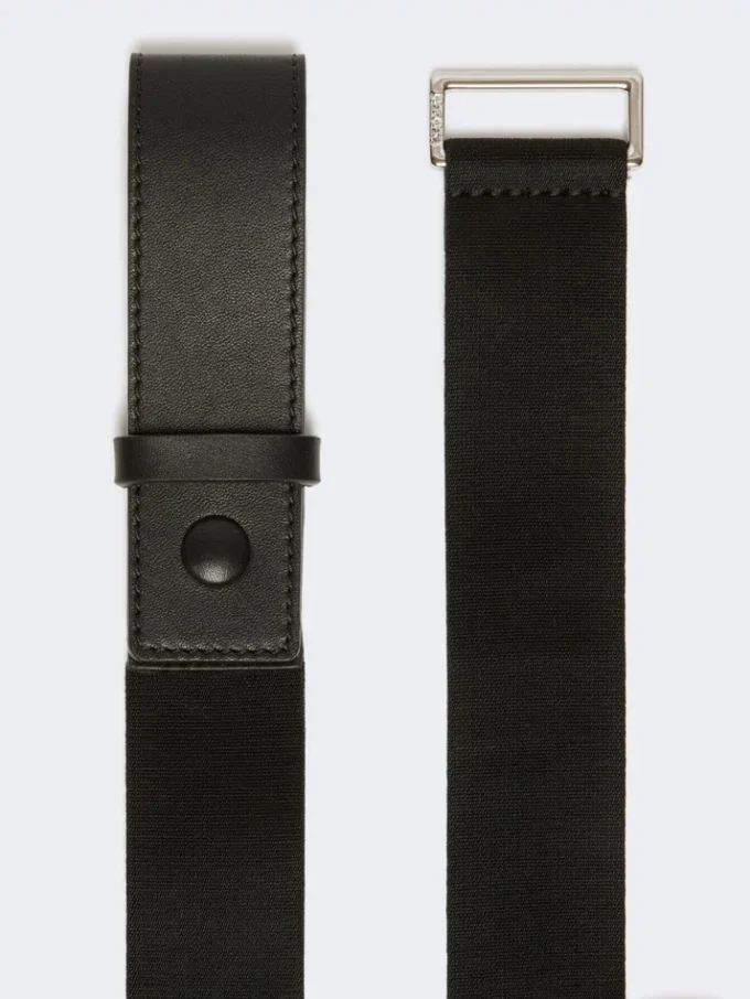 Elastischer Gurt- und Ledergürtel, schwarz Elastischer Gurt- und Ledergürtel, schwarz