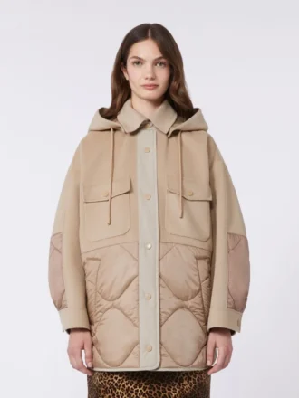 Gefütterter Mantel aus beidseitig tragbarer Wolle und Nylon, Farbe Camel