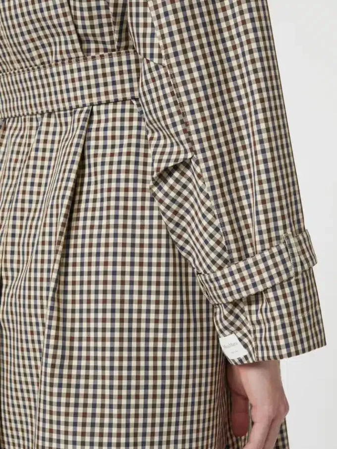 Gemusterter, wasserabweisender Trenchcoat aus Twill, kaffeefarben Gemusterter, wasserabweisender Trenchcoat aus Twill, kaffeefarben