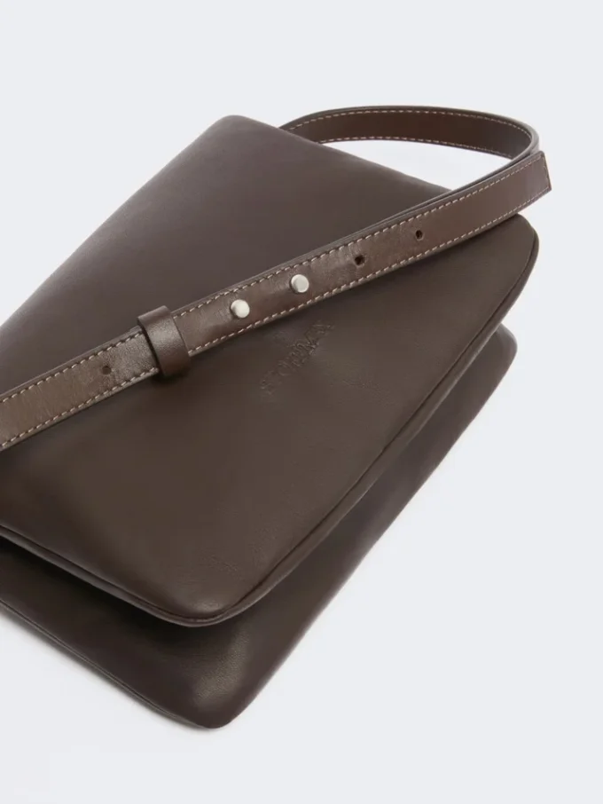 Gepolsterte Mini-Soffy-Tasche aus Nappaleder, kakao Gepolsterte Mini-Soffy-Tasche aus Nappaleder, kakao