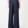 Gerade geschnittene Jeanshose aus Baumwolle und Leinen, mitternachtsblau Gerade geschnittene Jeanshose aus Baumwolle und Leinen, mitternachtsblau