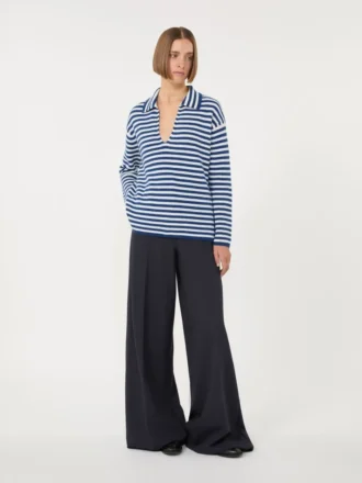 Gerippter Kaschmirpullover, weiß-blau