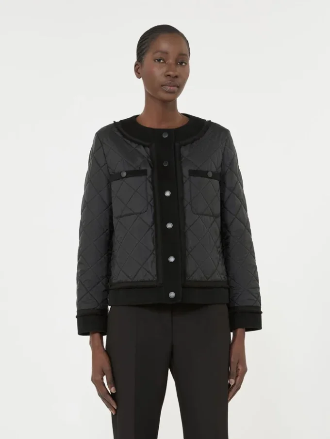 Gesteppte, verkürzte Jacke aus wasserabweisendem Canvas, schwarz