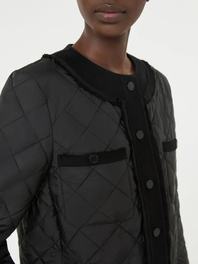 Gesteppte, verkürzte Jacke aus wasserabweisendem Canvas, schwarz
