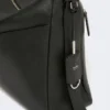 Große Handtasche aus mattem Leder, schwarz Große Handtasche aus mattem Leder, schwarz