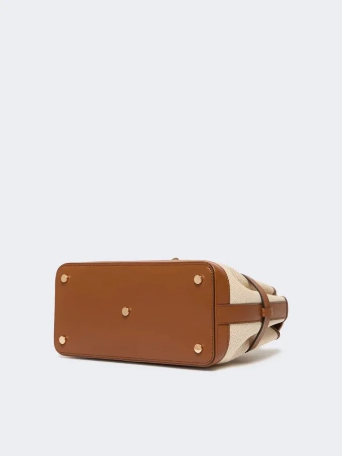Handtasche aus Baumwoll-Canvas und Leder, puderfarben Handtasche aus Baumwoll-Canvas und Leder, puderfarben