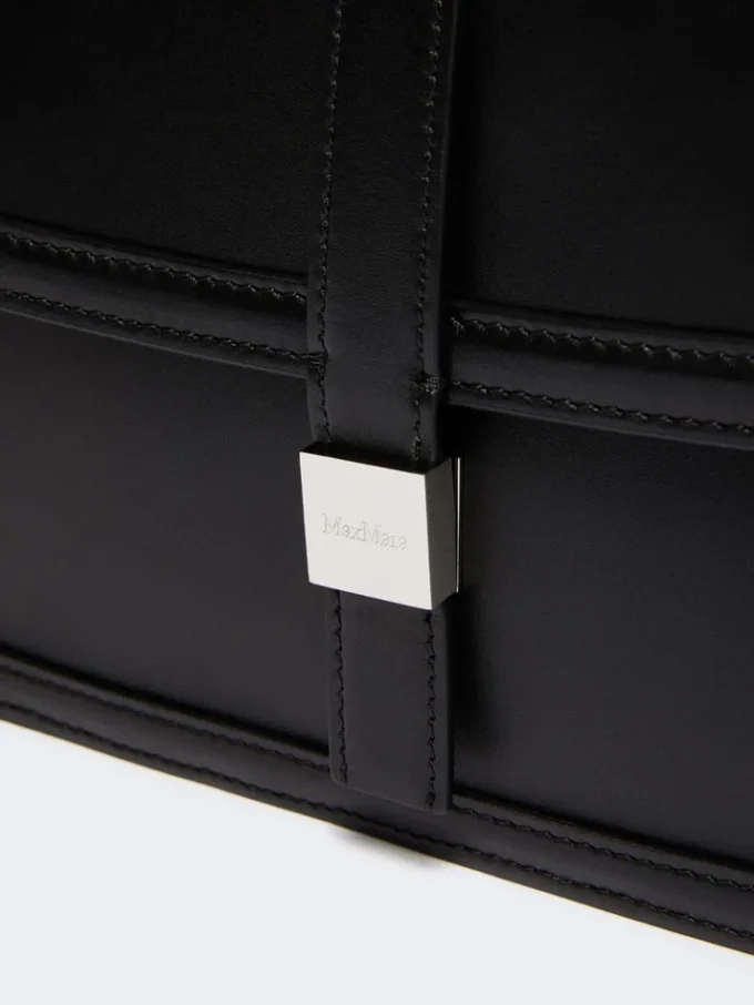 Handtasche aus Naturleder, schwarz Handtasche aus Naturleder, schwarz