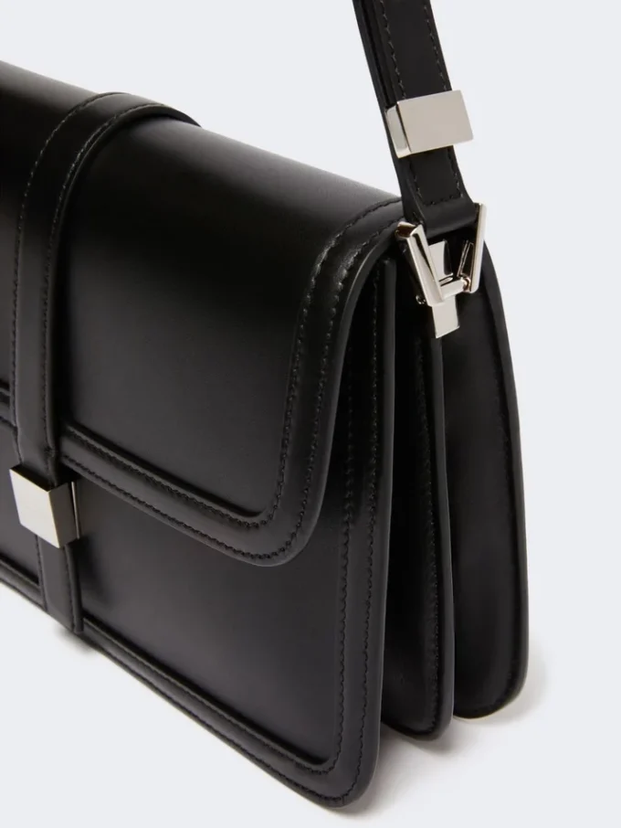 Handtasche aus Naturleder, schwarz Handtasche aus Naturleder, schwarz