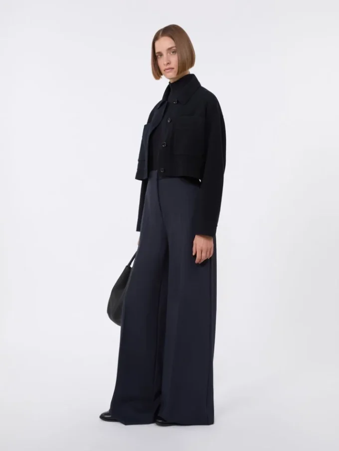 Kastenförmige Jacke aus Wolle und Kaschmir, ultramarinblau Kastenförmige Jacke aus Wolle und Kaschmir, ultramarinblau