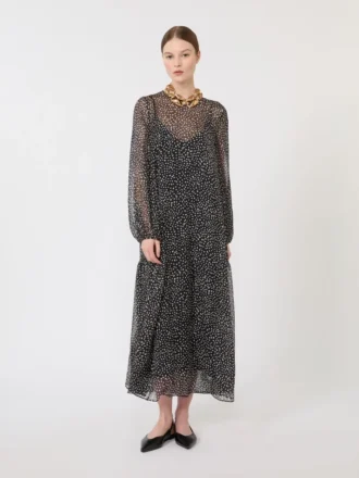 Kleid aus bedrucktem Chiffon, schwarz Kleid aus bedrucktem Chiffon, schwarz