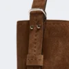 Kleine Archetipo-Tasche aus Spaltleder, dunkelbraun