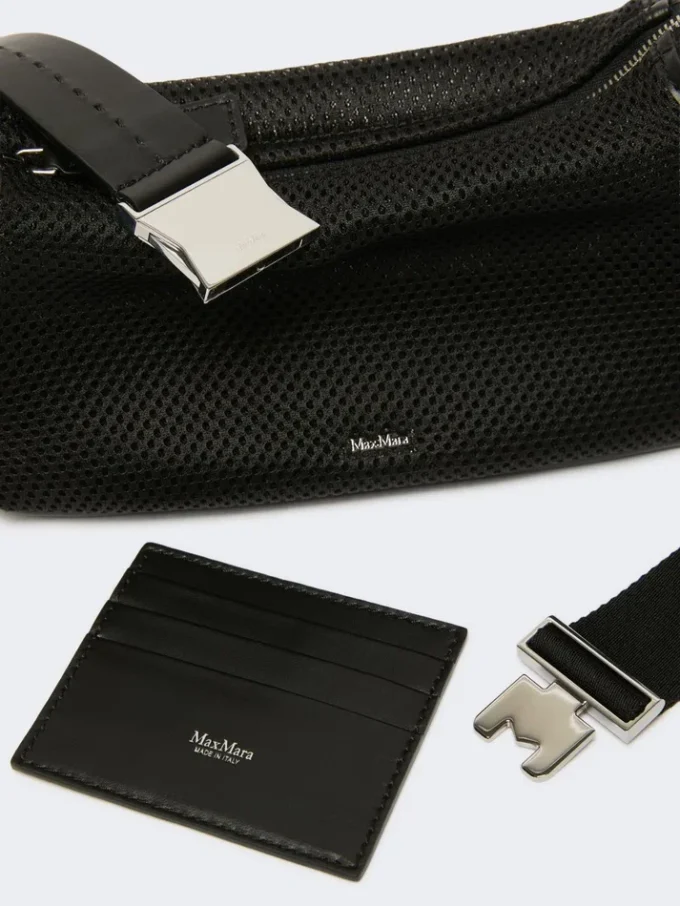 Kleine Handtasche aus technischem Netzgewebe, schwarz