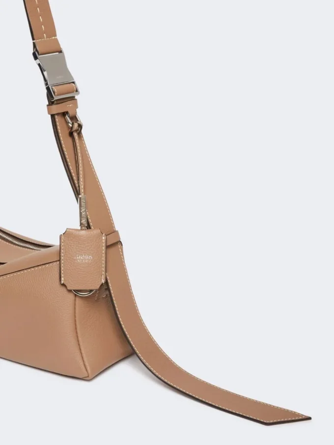 Kleine Leder-Umhängetasche, braun Kleine Leder-Umhängetasche, braun