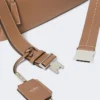 Kleine Leder-Umhängetasche, braun Kleine Leder-Umhängetasche, braun