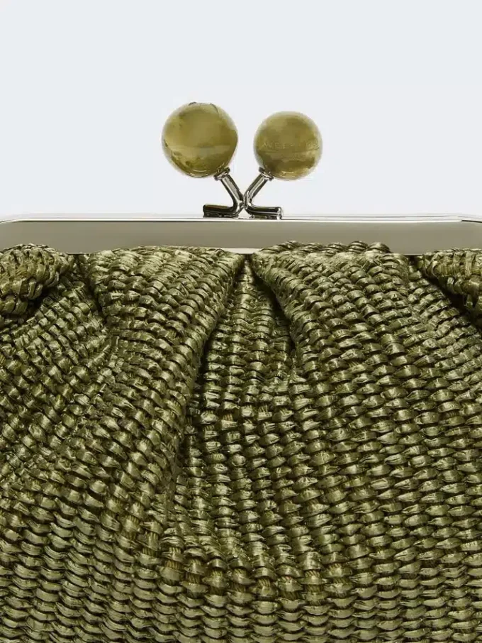 Kleine Pasticcino-Tasche in Raffia-Optik, salbeigrün Kleine Pasticcino-Tasche in Raffia-Optik, salbeigrün