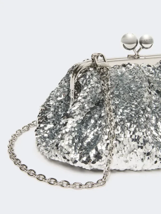 Kleine Satin-Pasticcino-Tasche mit Pailletten, silber Kleine Satin-Pasticcino-Tasche mit Pailletten, silber
