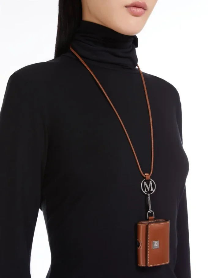 Kopfhörertasche aus Leder, bernsteinbraun Kopfhörertasche aus Leder, bernsteinbraun