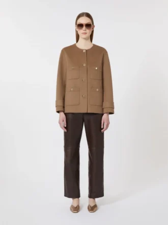Kurze Jacke aus Woll-Broadcloth, kamelfarben