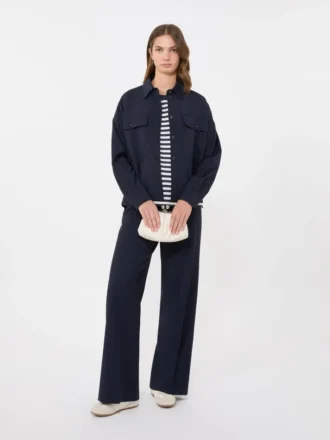 Kurze Jacke aus Wollstoff, marineblau