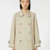 Kurzer, wasserabweisender Trenchcoat aus Twill, sandfarben Kurzer, wasserabweisender Trenchcoat aus Twill, sandfarben