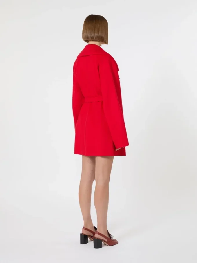 Kurzer Wollmantel, rot Kurzer Wollmantel, rot