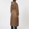Langer, wasserabweisender, wattierter Parka aus Canvas, tabakfarben Langer, wasserabweisender, wattierter Parka aus Canvas, tabakfarben